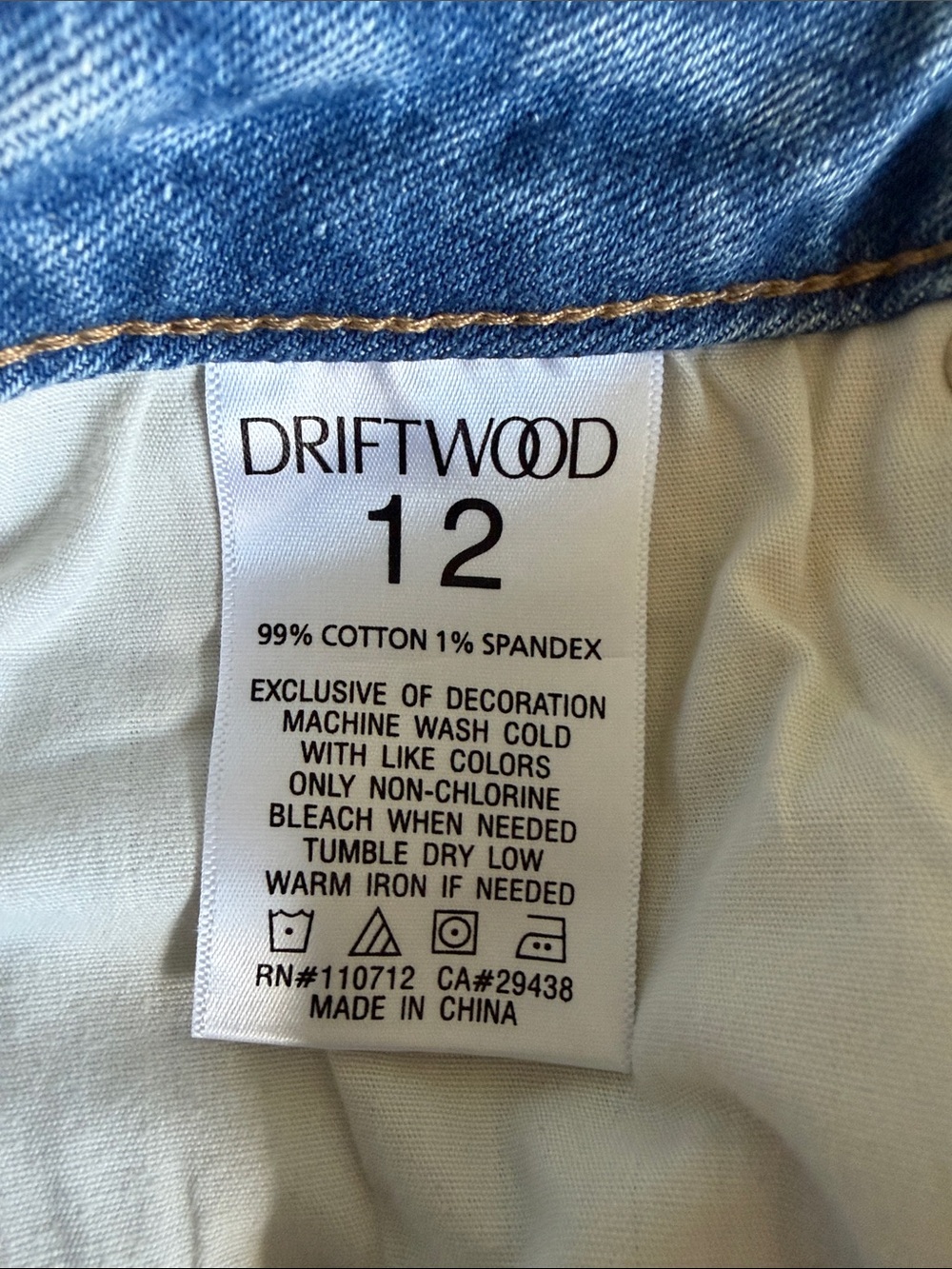 Driftwood embroidered shorts - Picture 5 of 5